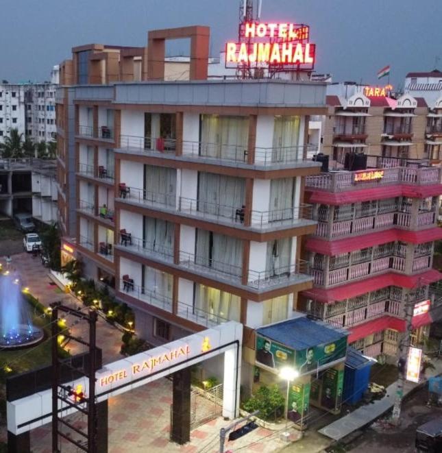 Hotel Rajmahal Tarapith Buitenkant foto